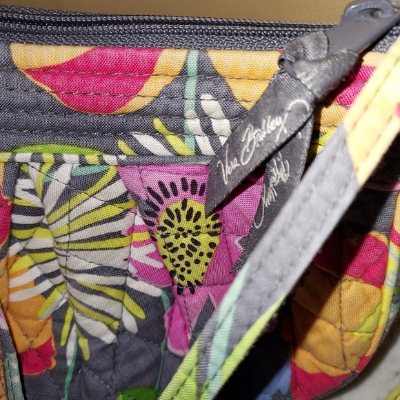 Vera Bradley | Crossbody Bag - Picture 2 of 6